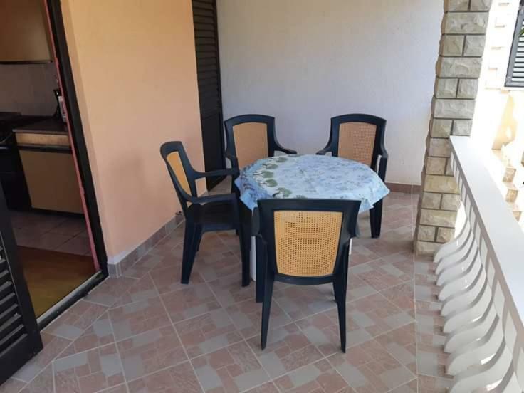 Apartmani Katica Vir Exterior foto